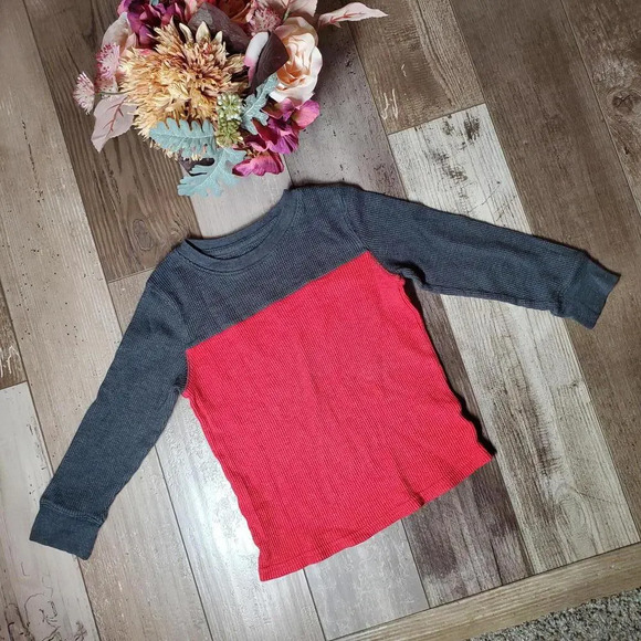 Cat & Jack Toddler Boy Size 3T Red and Gray Waffle Knit Long Sleeve Thermal Top - Picture 2 of 9